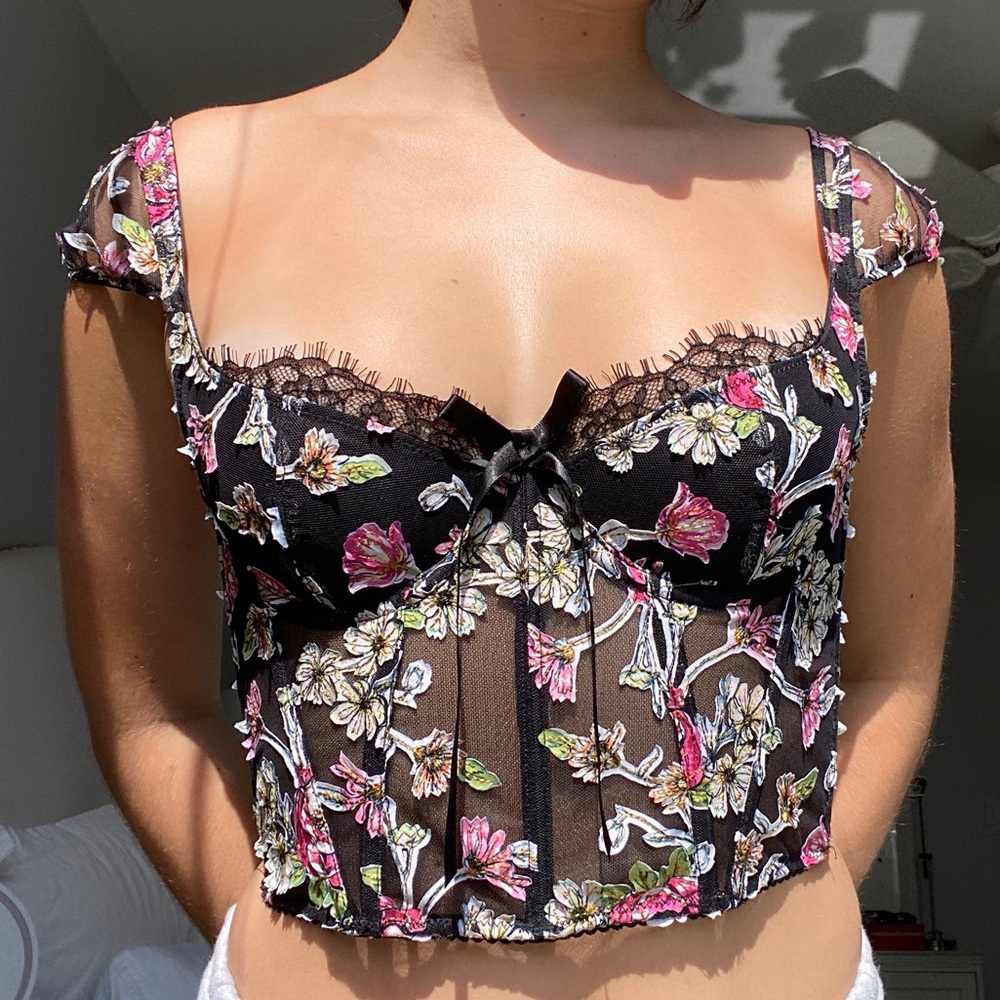 victoria’s secret corset